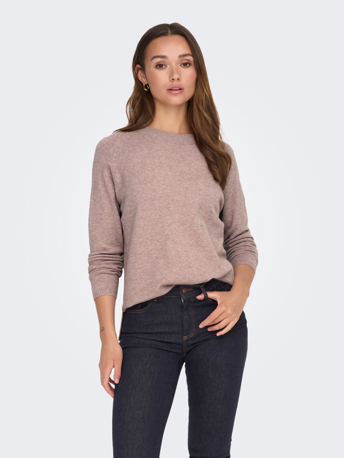 o-neck shirt with long sleeves