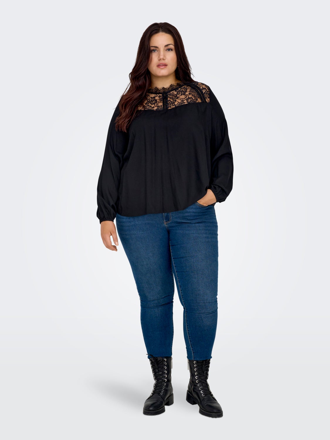 Curvy o-neck top