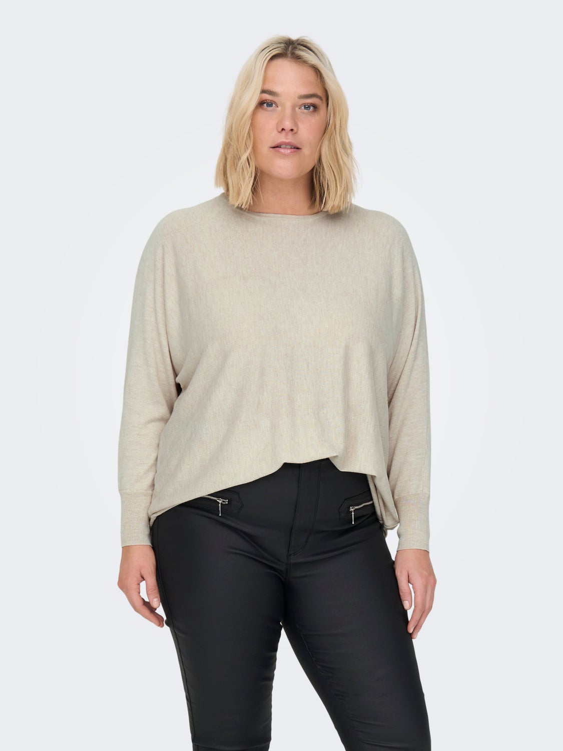 Curvy oversized Knitted Pullover
