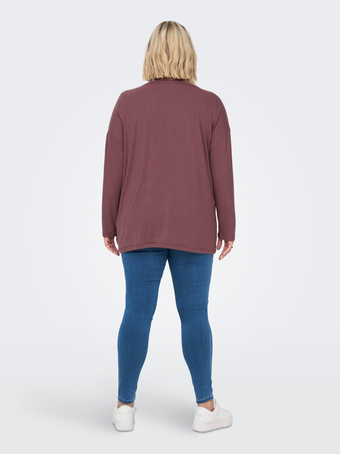 Curvy cardigan with pockets