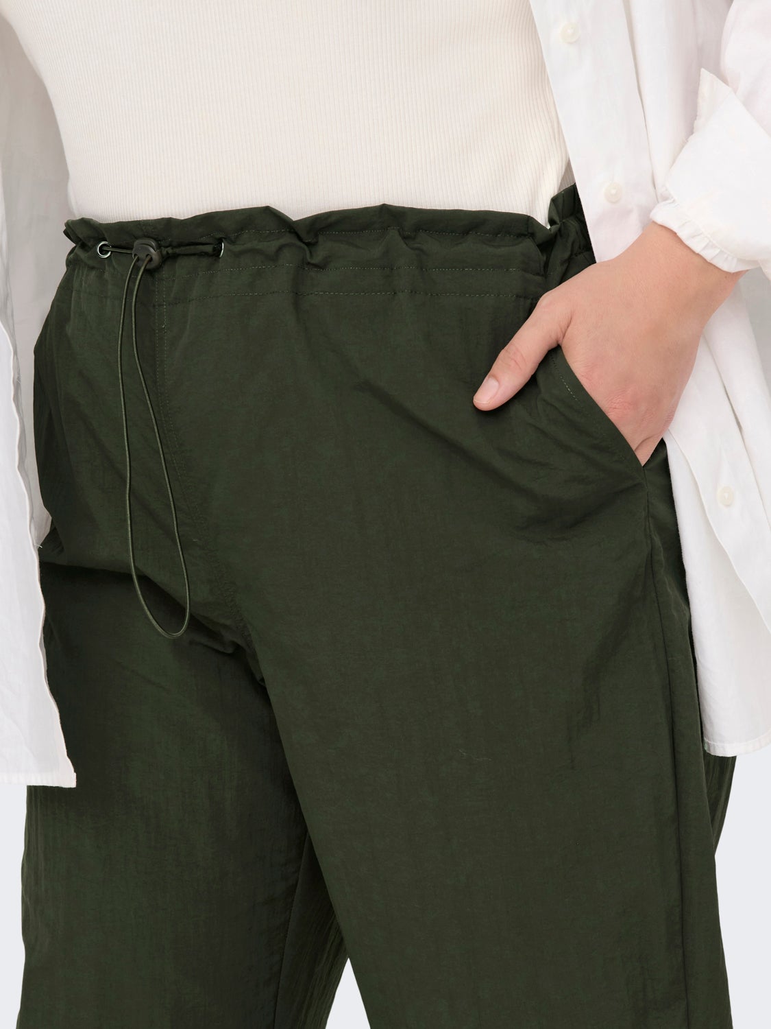 CURVY PANTS WITH MIDDLEHIGH WAIST