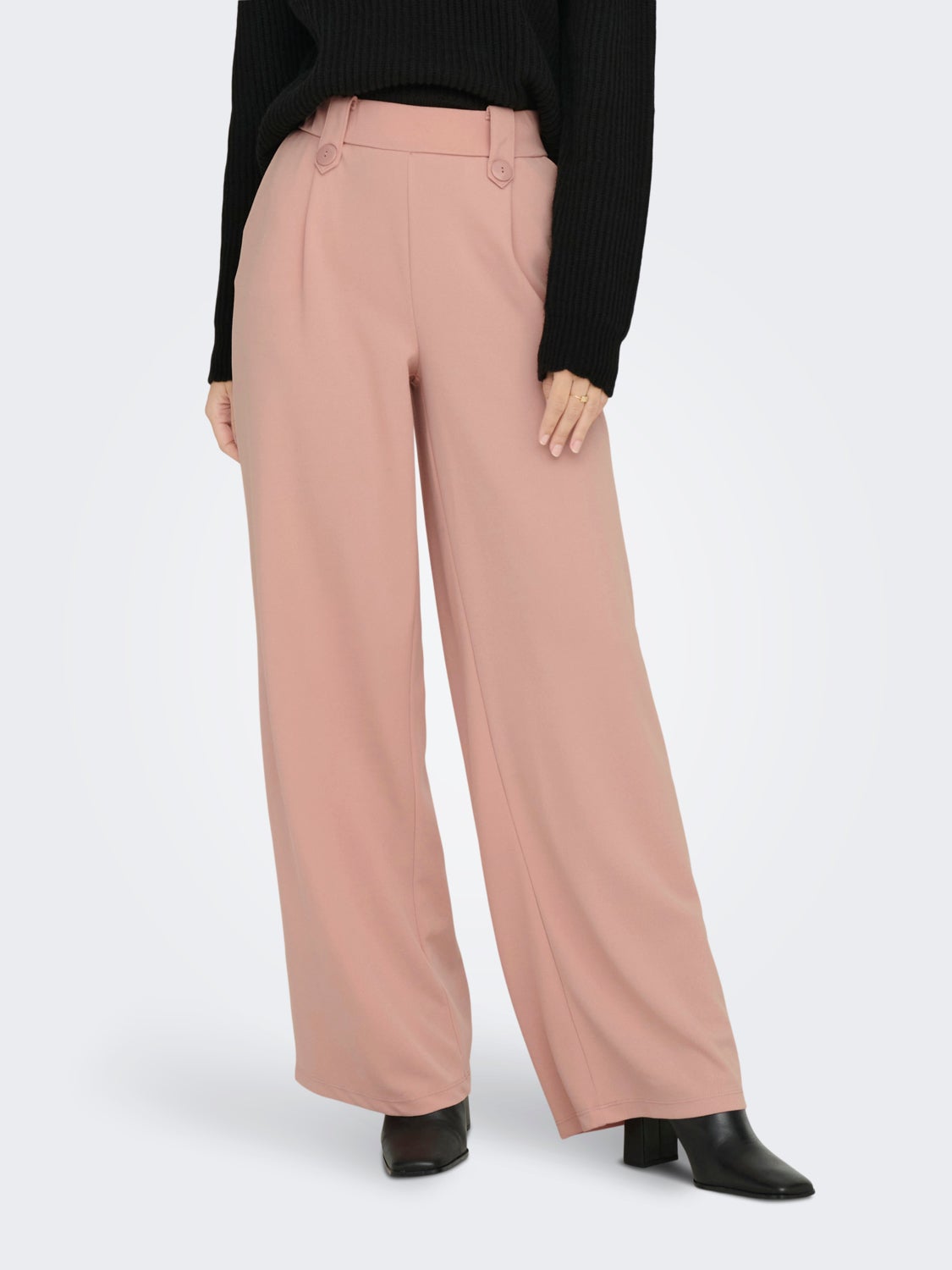 Solid color trousers