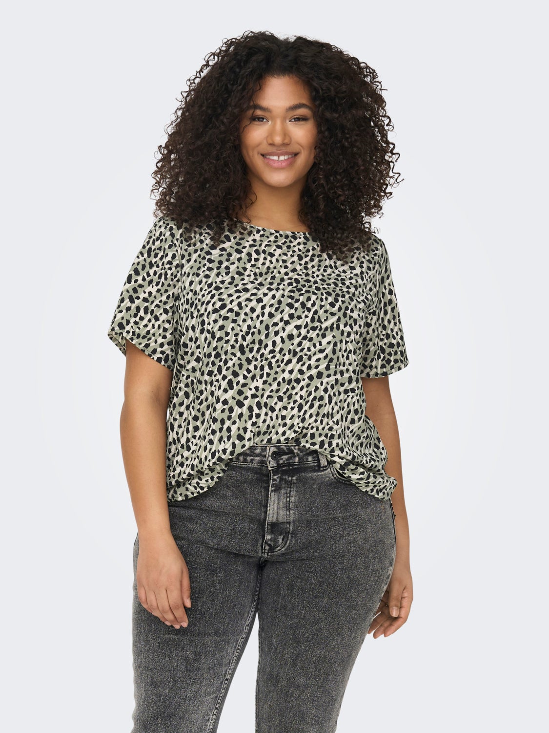 Curvy short sleeve Top