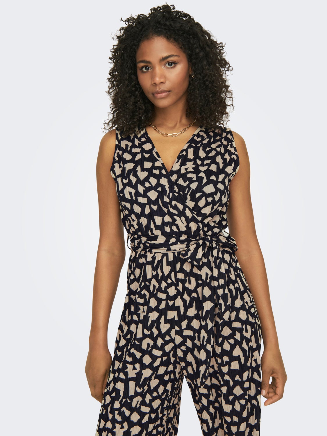 Jumpsuit with tie waist