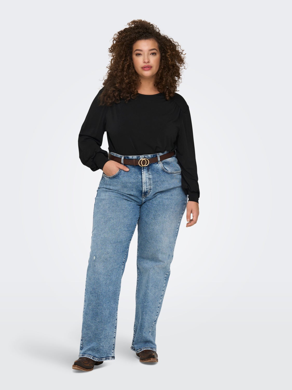 Curvy balloon sleeve top