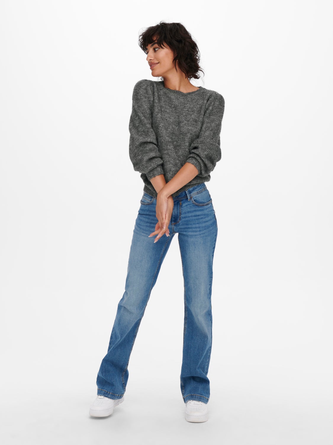 Puff sleeved Knitted Pullover