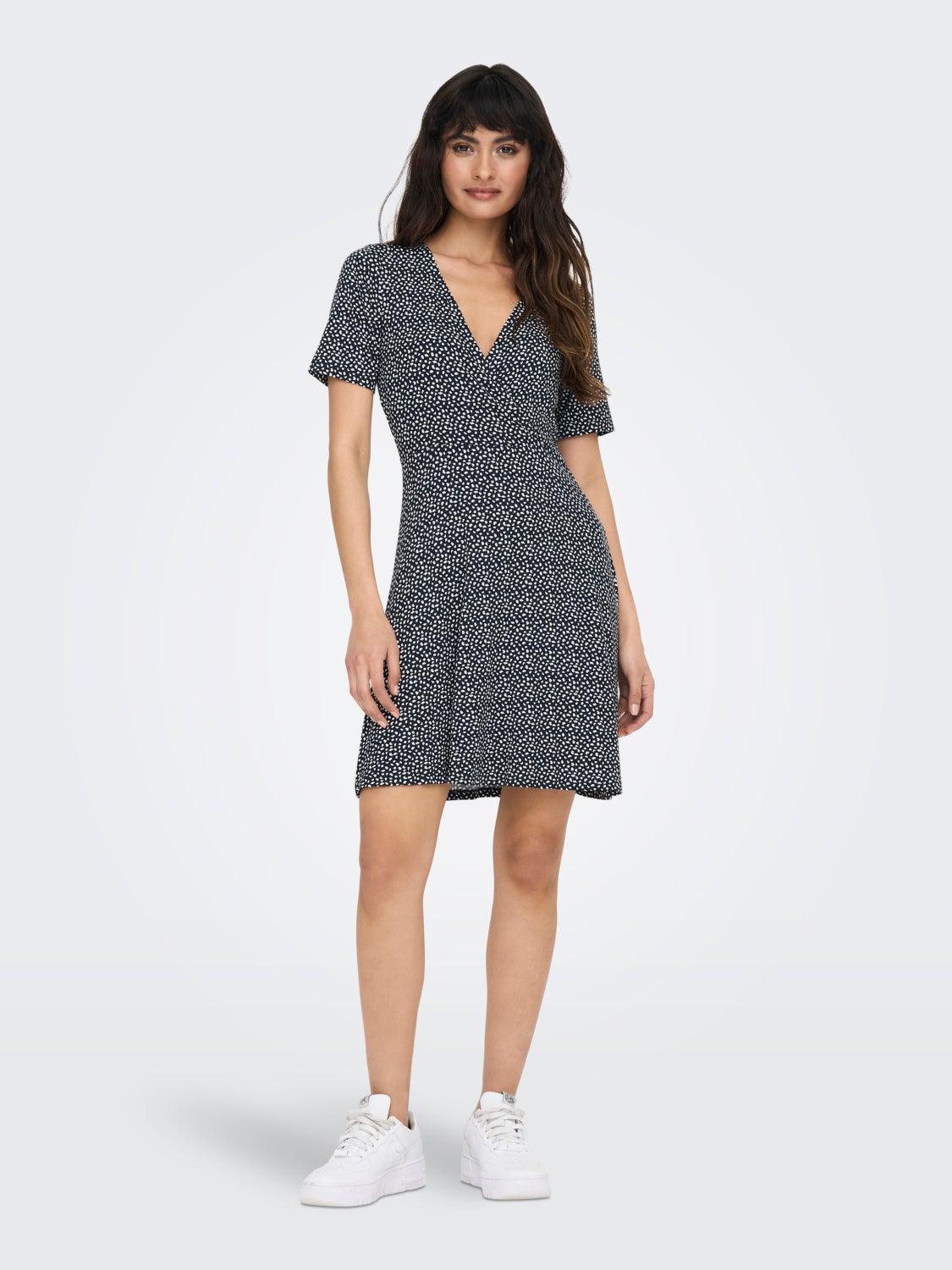 Regular Fit V-Neck Short dress