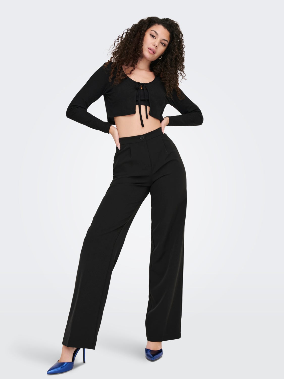 Cropped V-Neck Cardigan