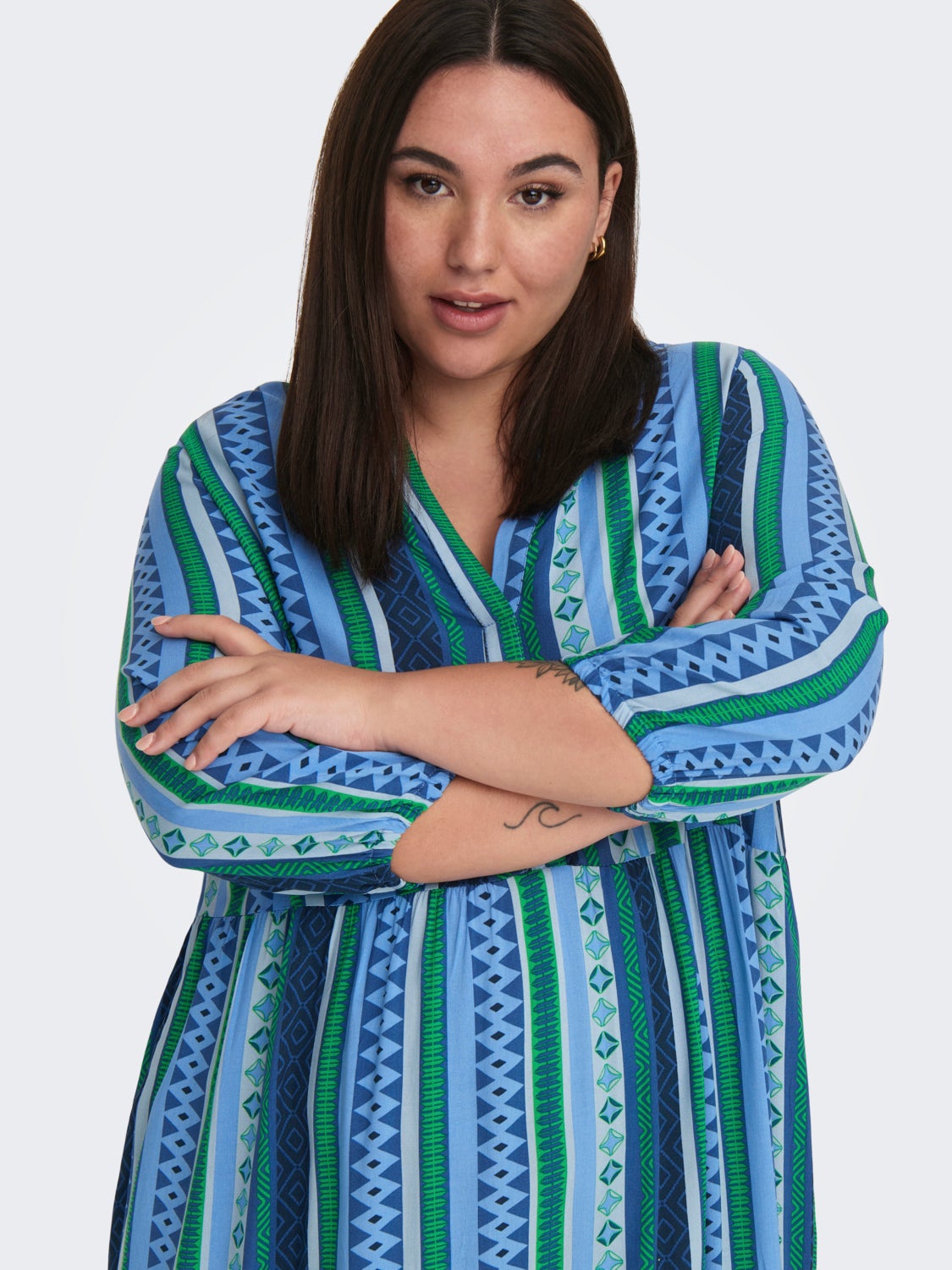 Curvy V-Neck printed Dress