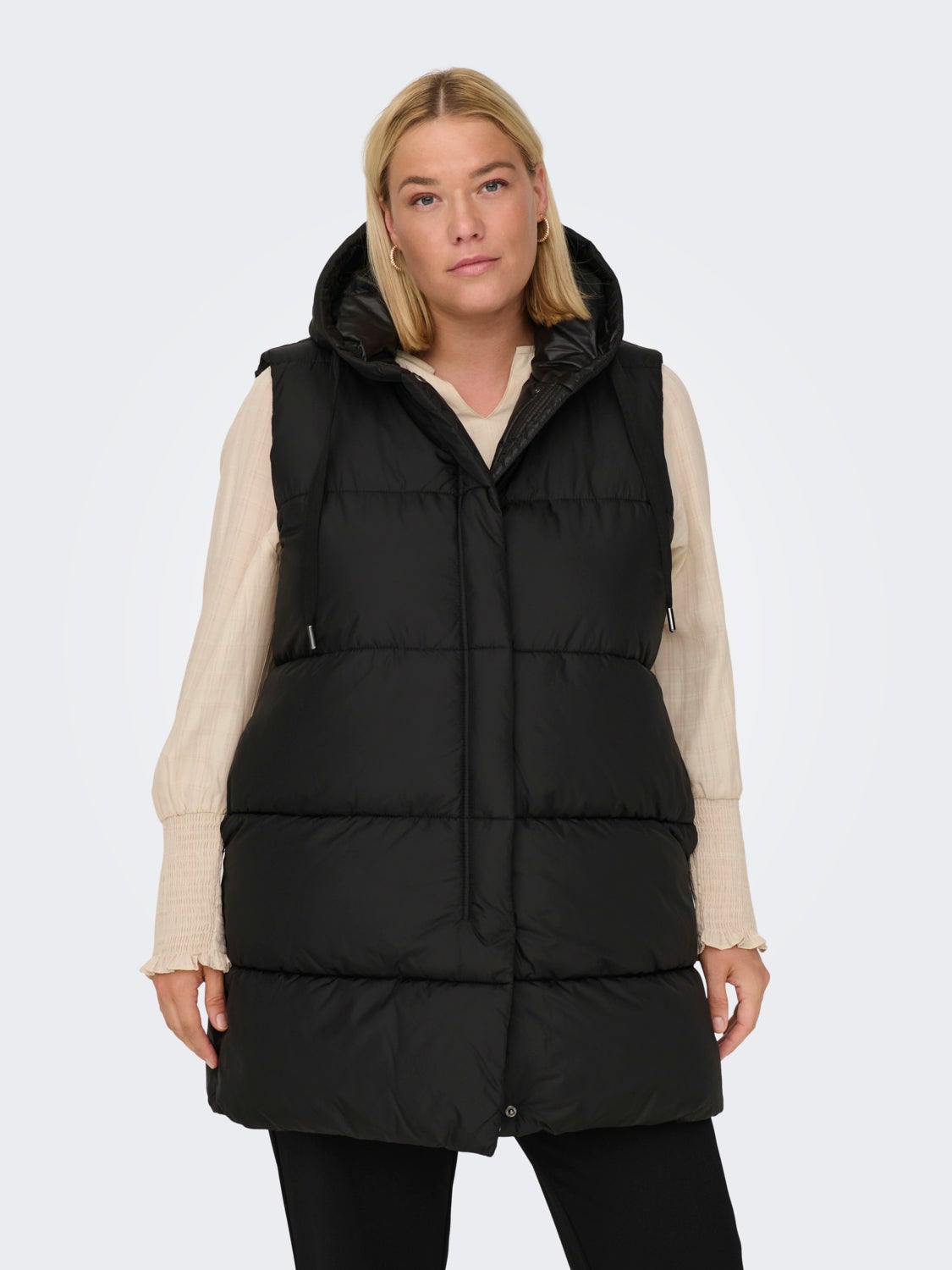 Curvy puffer jacket