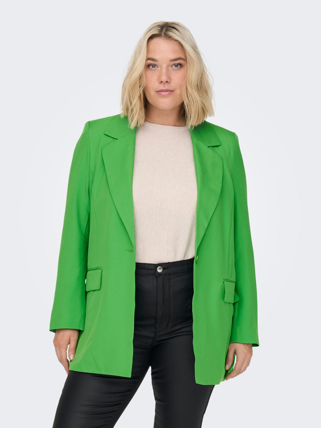 Curvy Solid colored Blazer