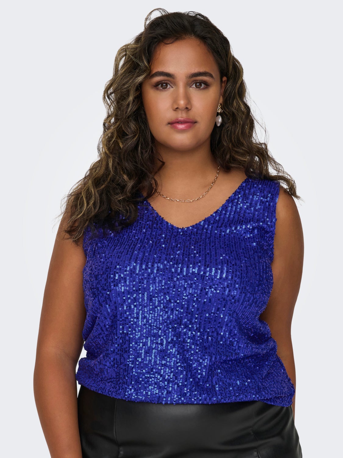 Curvy sequin top