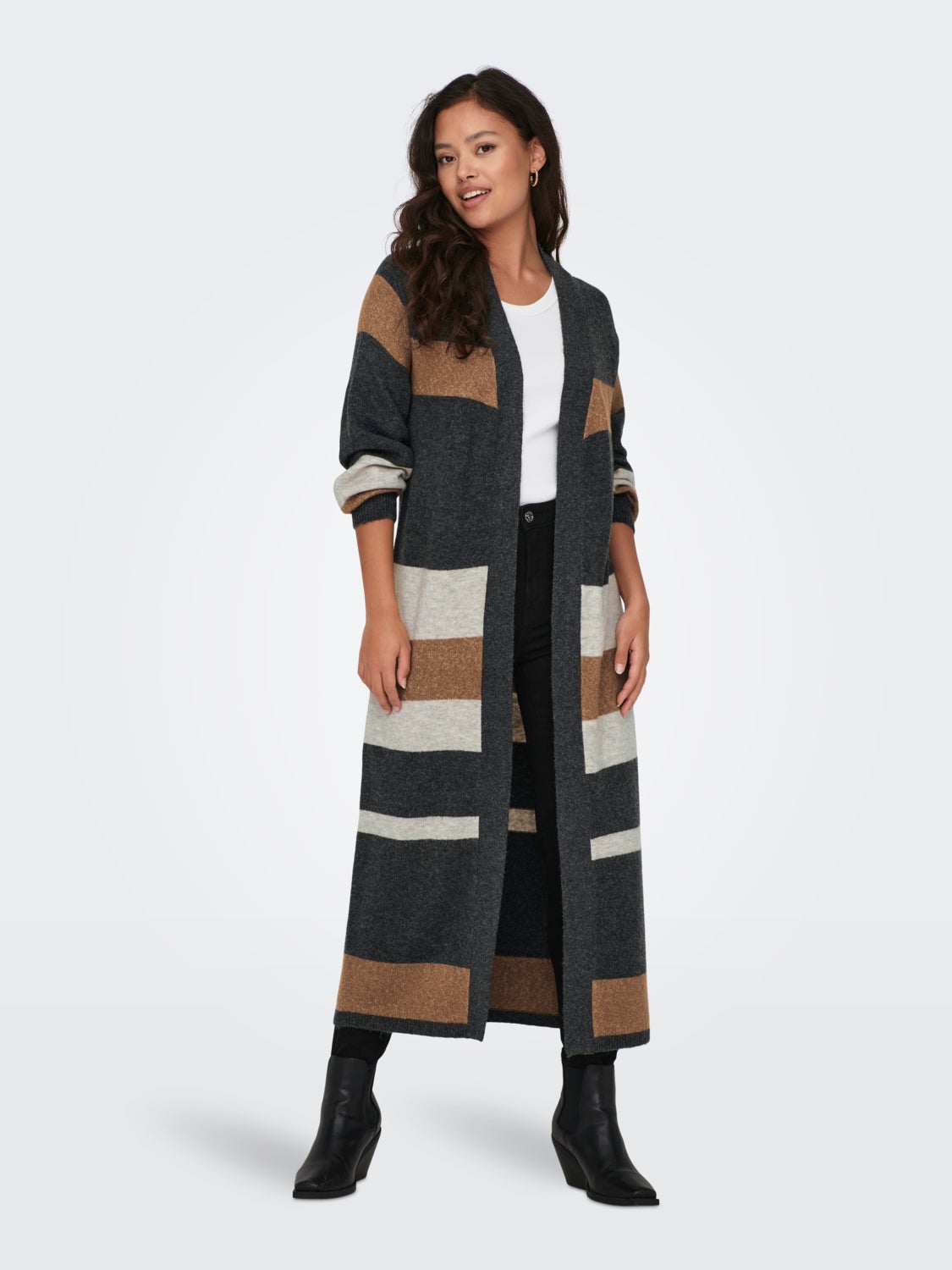 Long cardigan with balloon sleeves