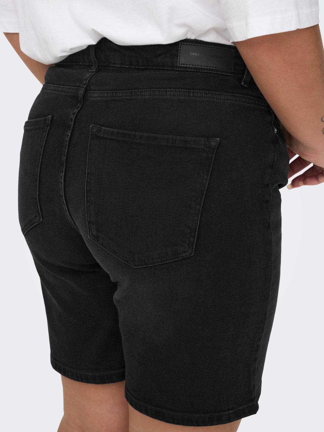 Straight Fit Curve Jeans