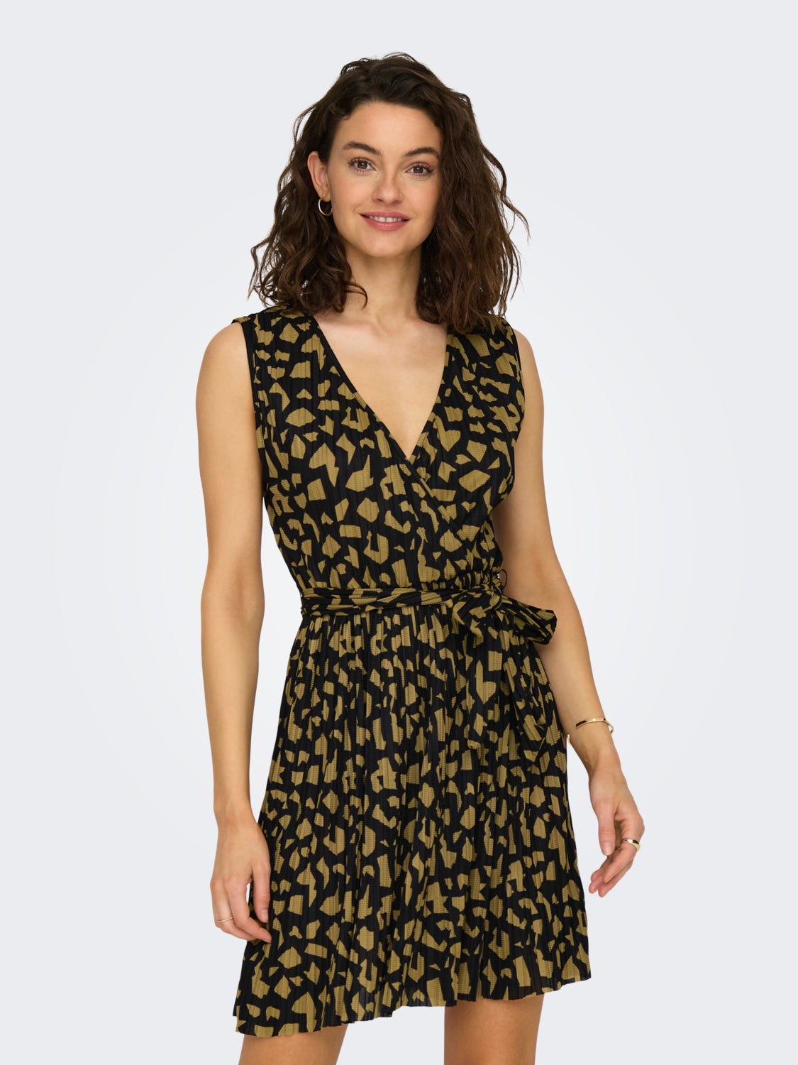 Mini dress with tie waist