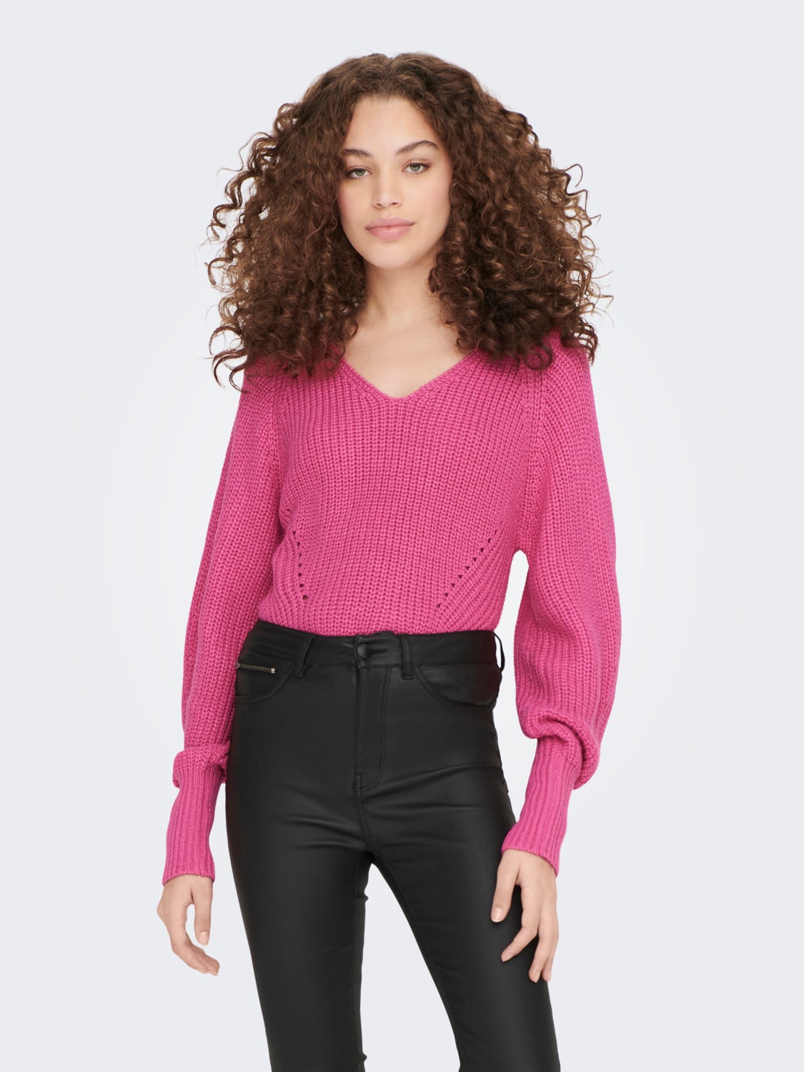 V-neck knitted pullover