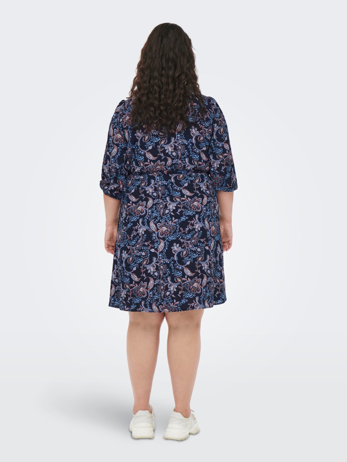 Curvy 3/4 sleeve Wrap dress