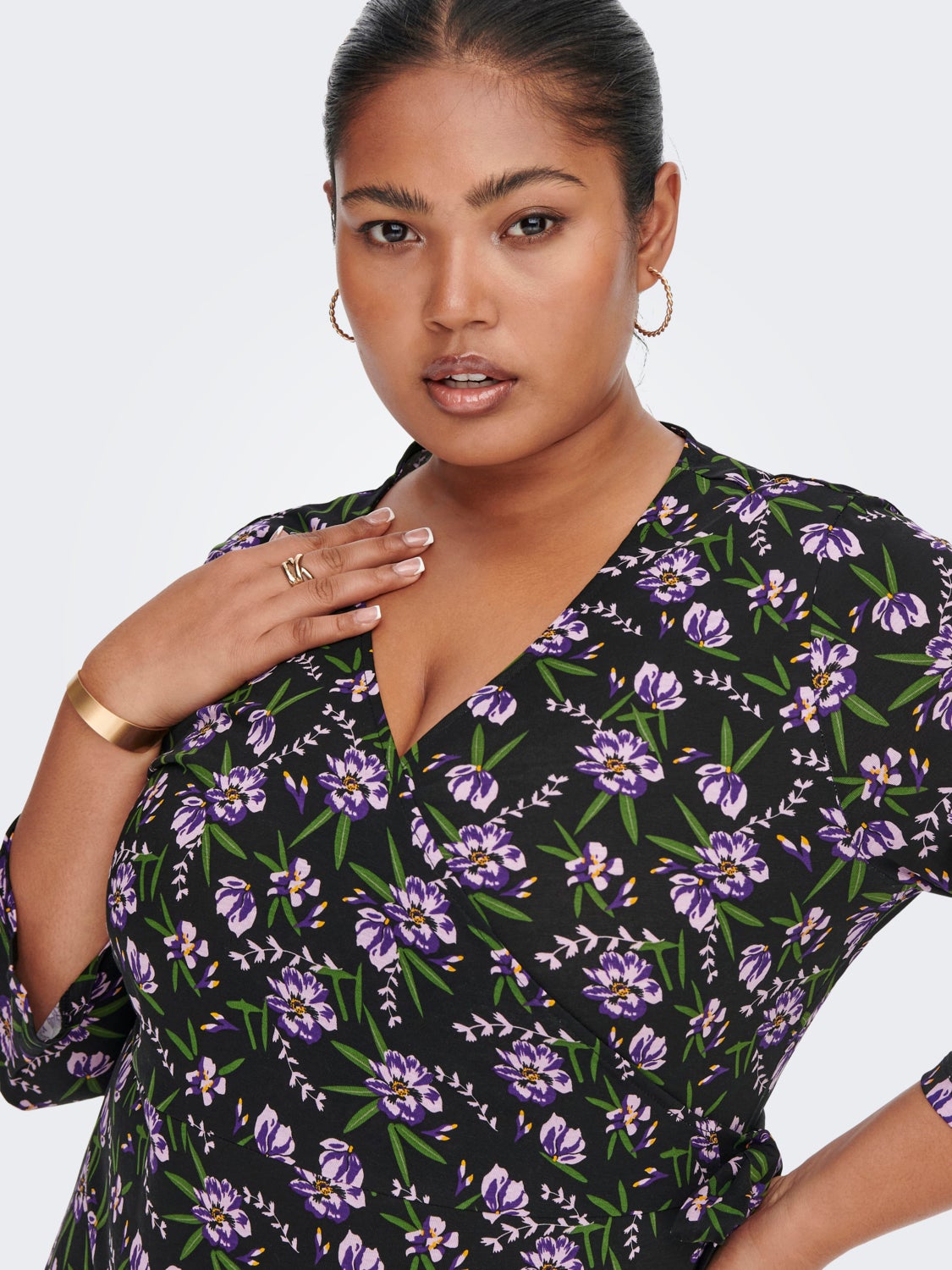 Curvy 3/4 sleeve Wrap dress