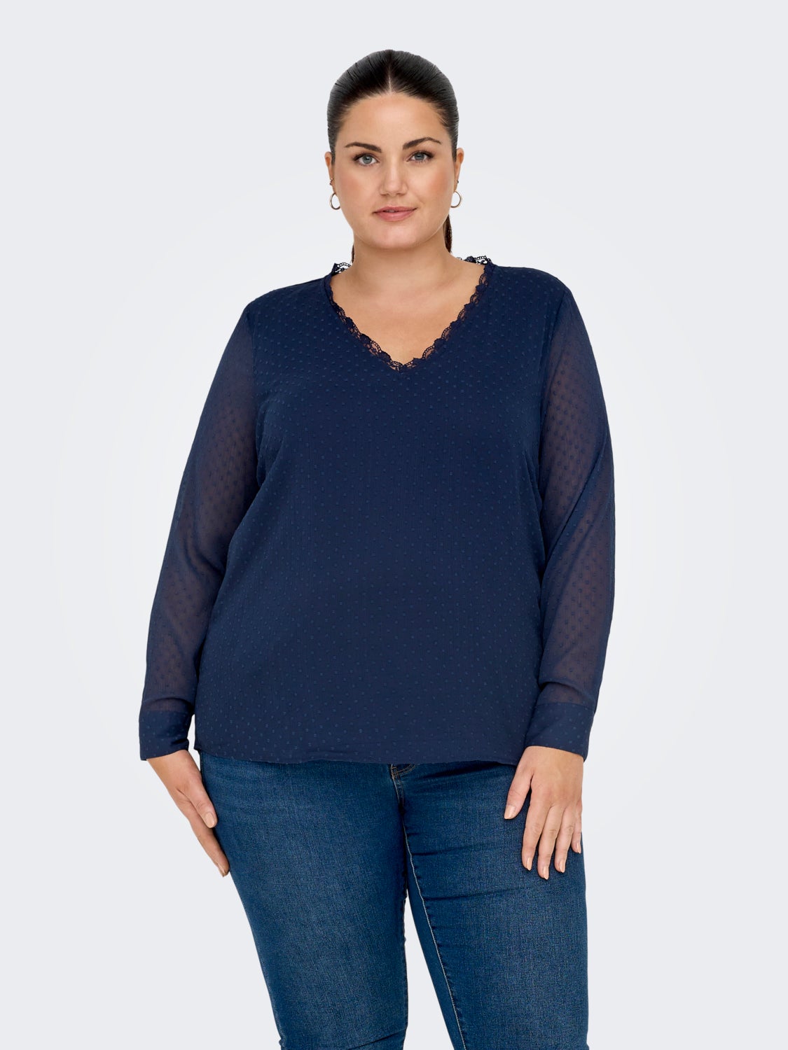 Curvy v-neck top