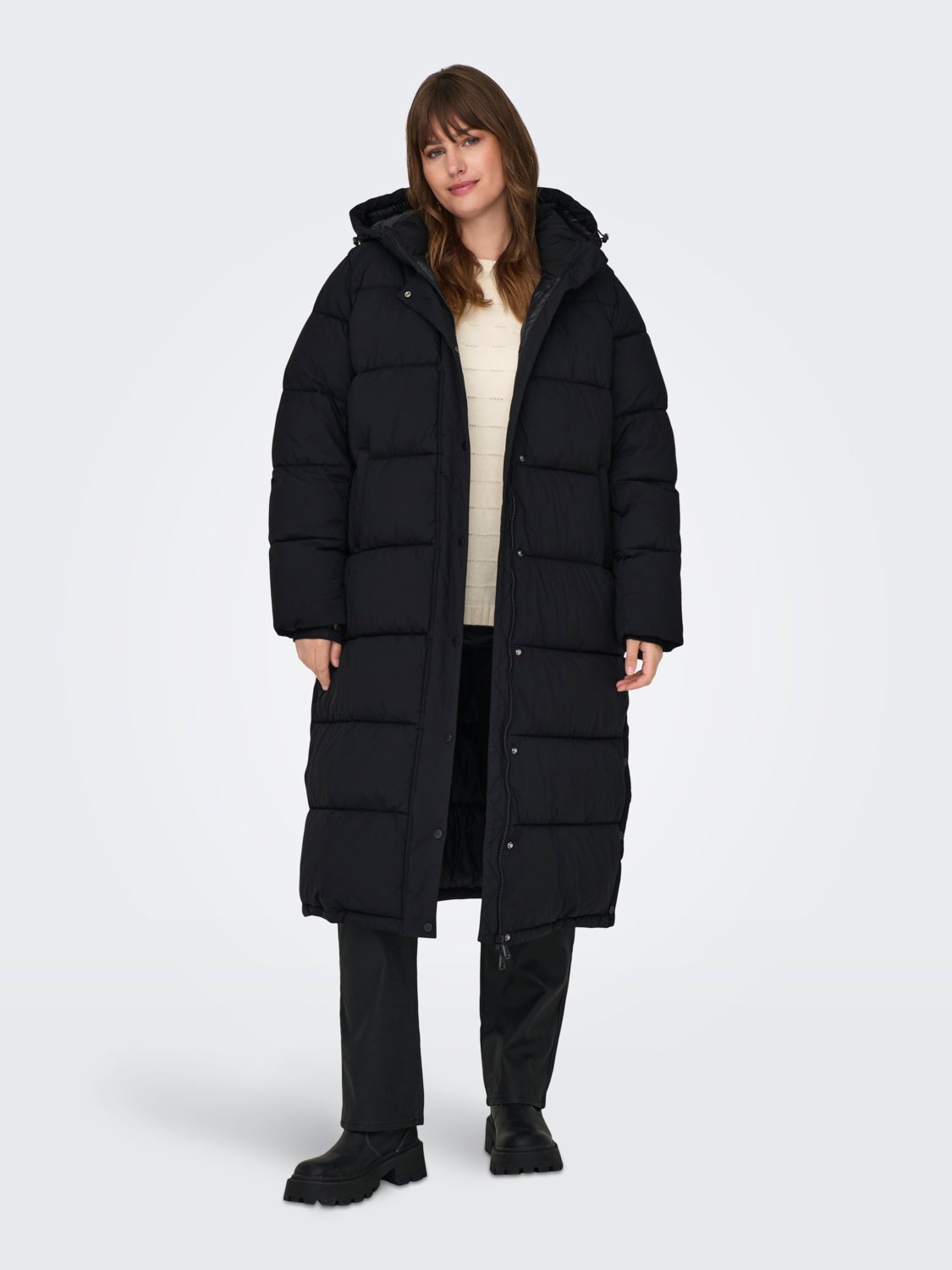 Curvy long puffer jacket