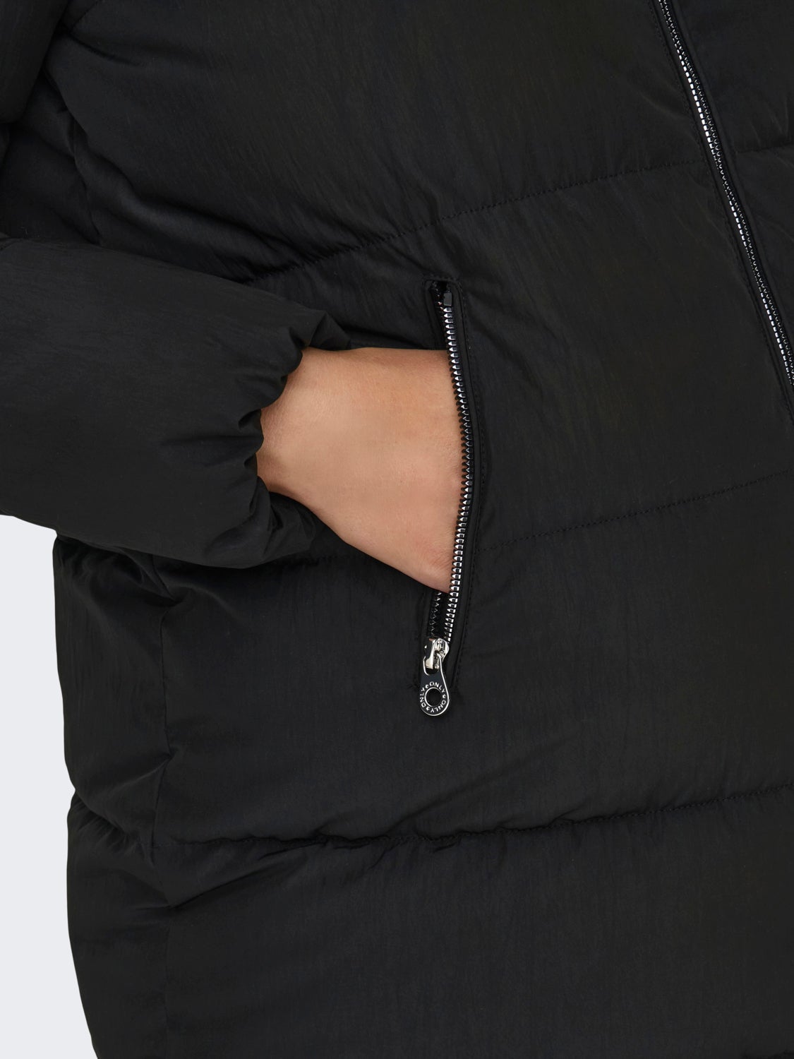 Mama Puffer coat with hood