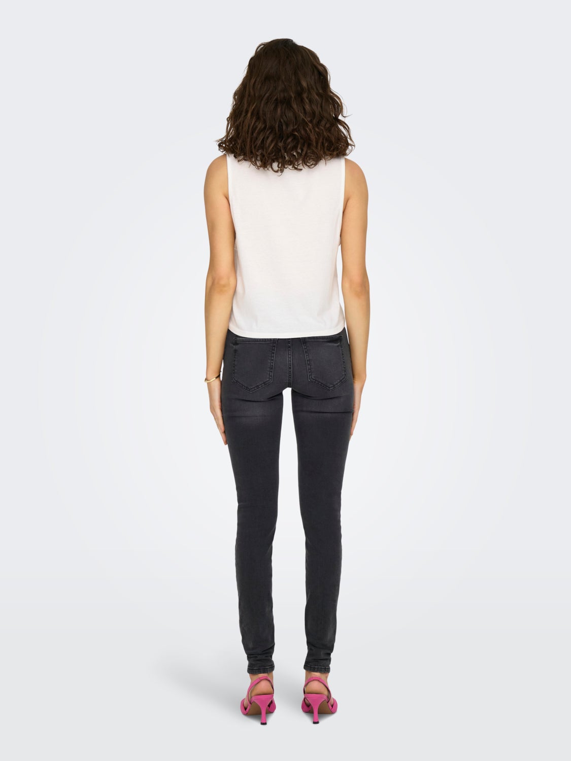 Cropped top with knot detail