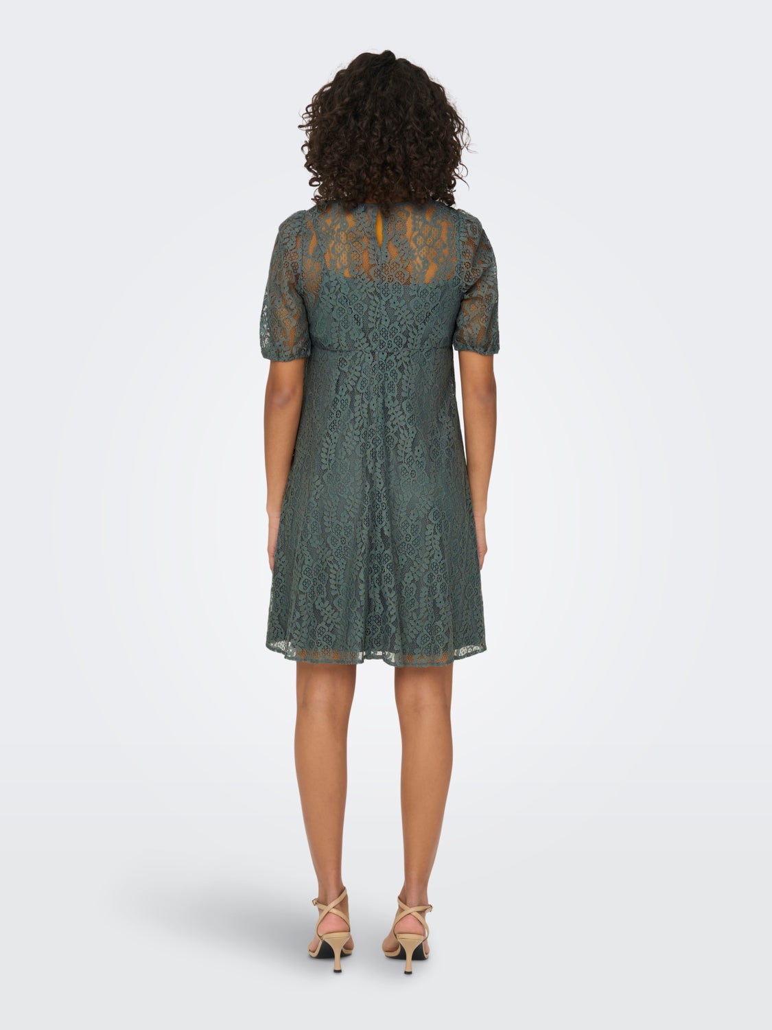 Mama lace dress