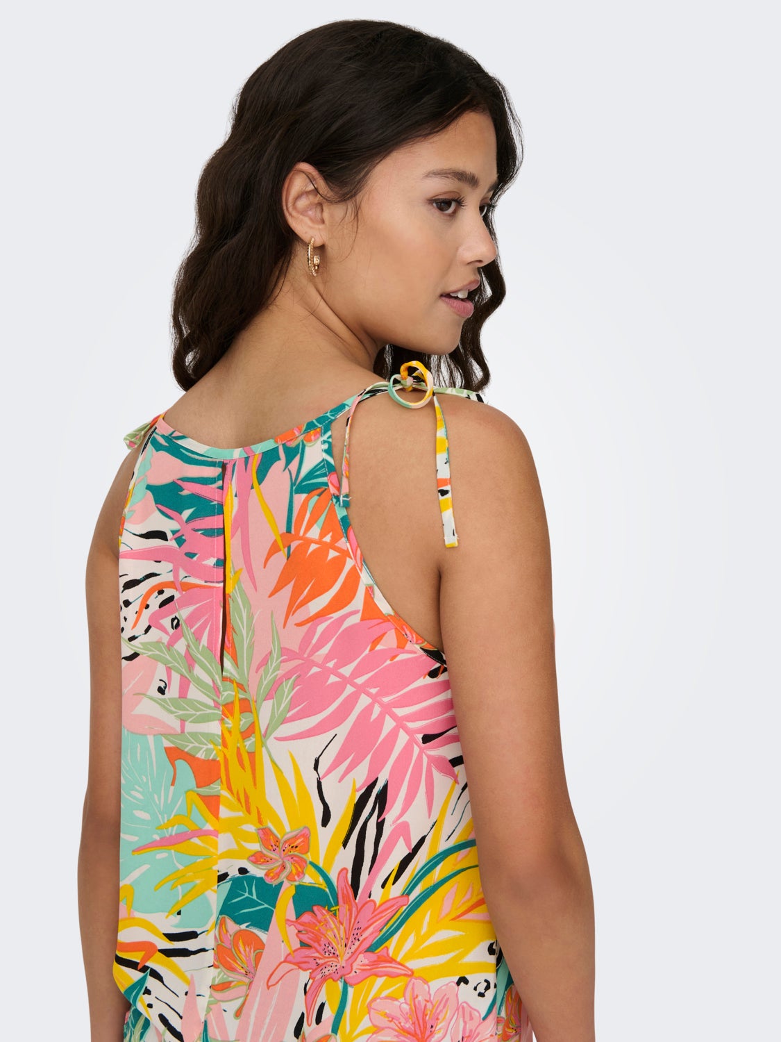 Relaxed Fit O-Neck Top