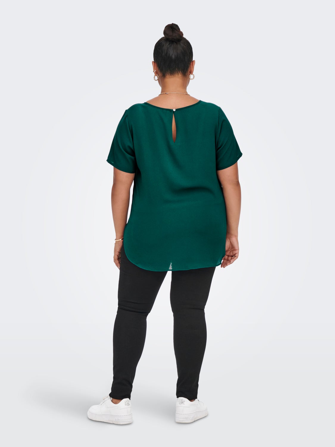 Curvy solid colored Short Sleeved Top