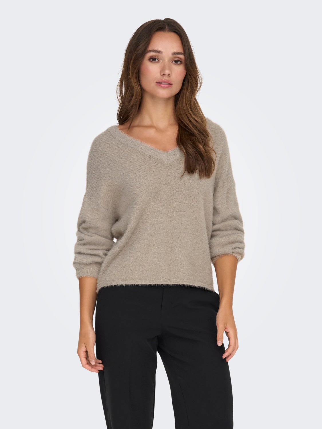 V-neck knitted pullover