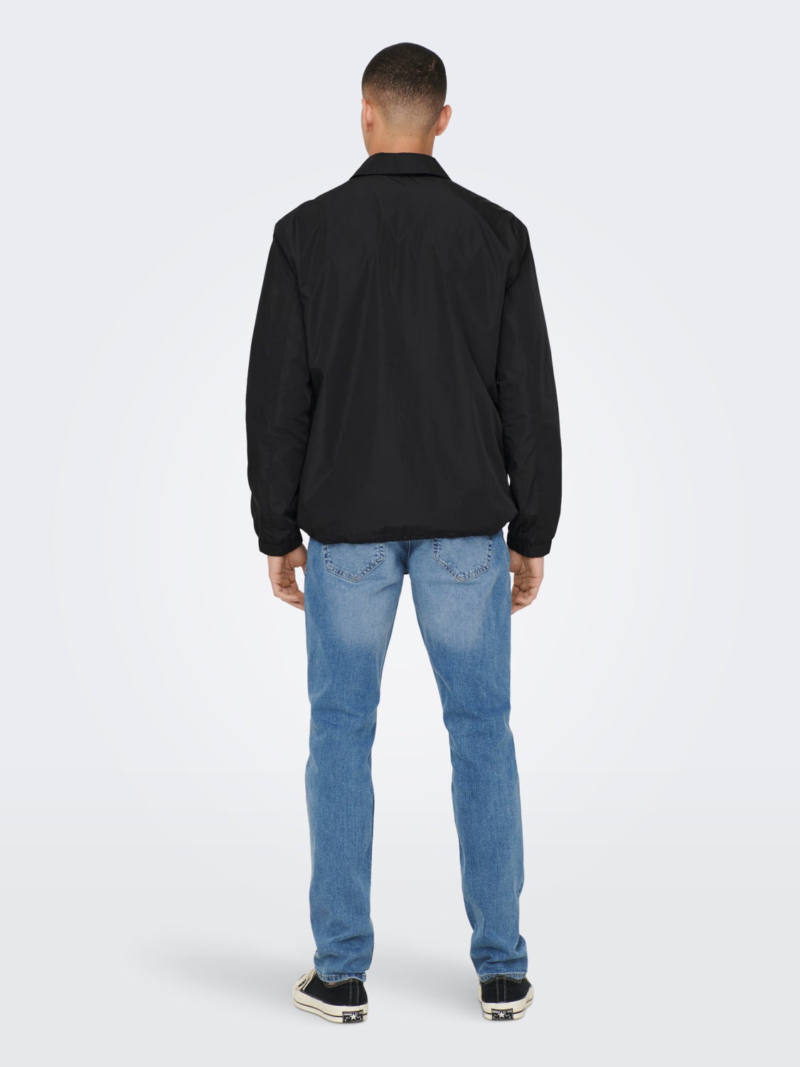 Button closure jacket