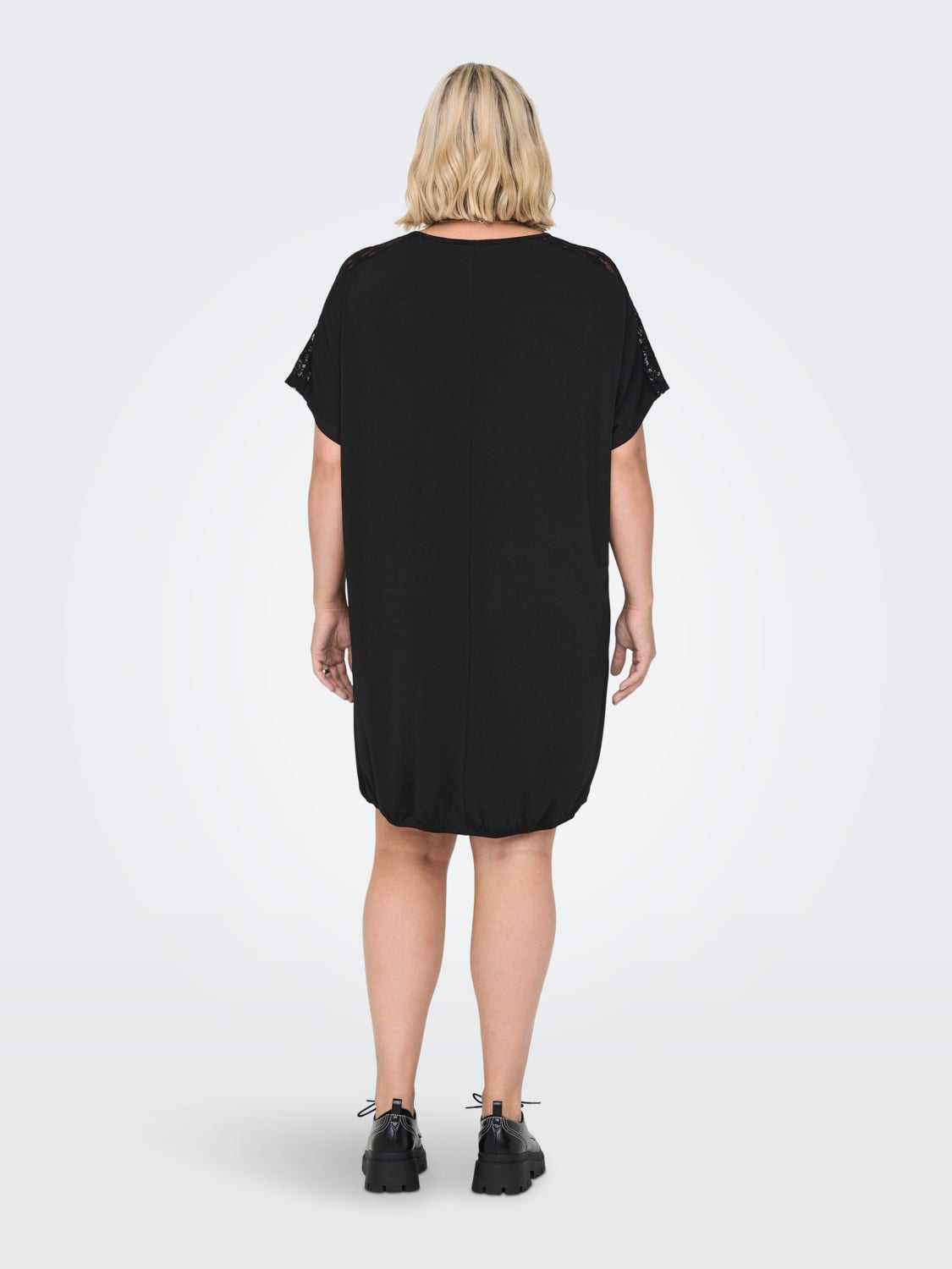 Curvy Lace Detail Dress