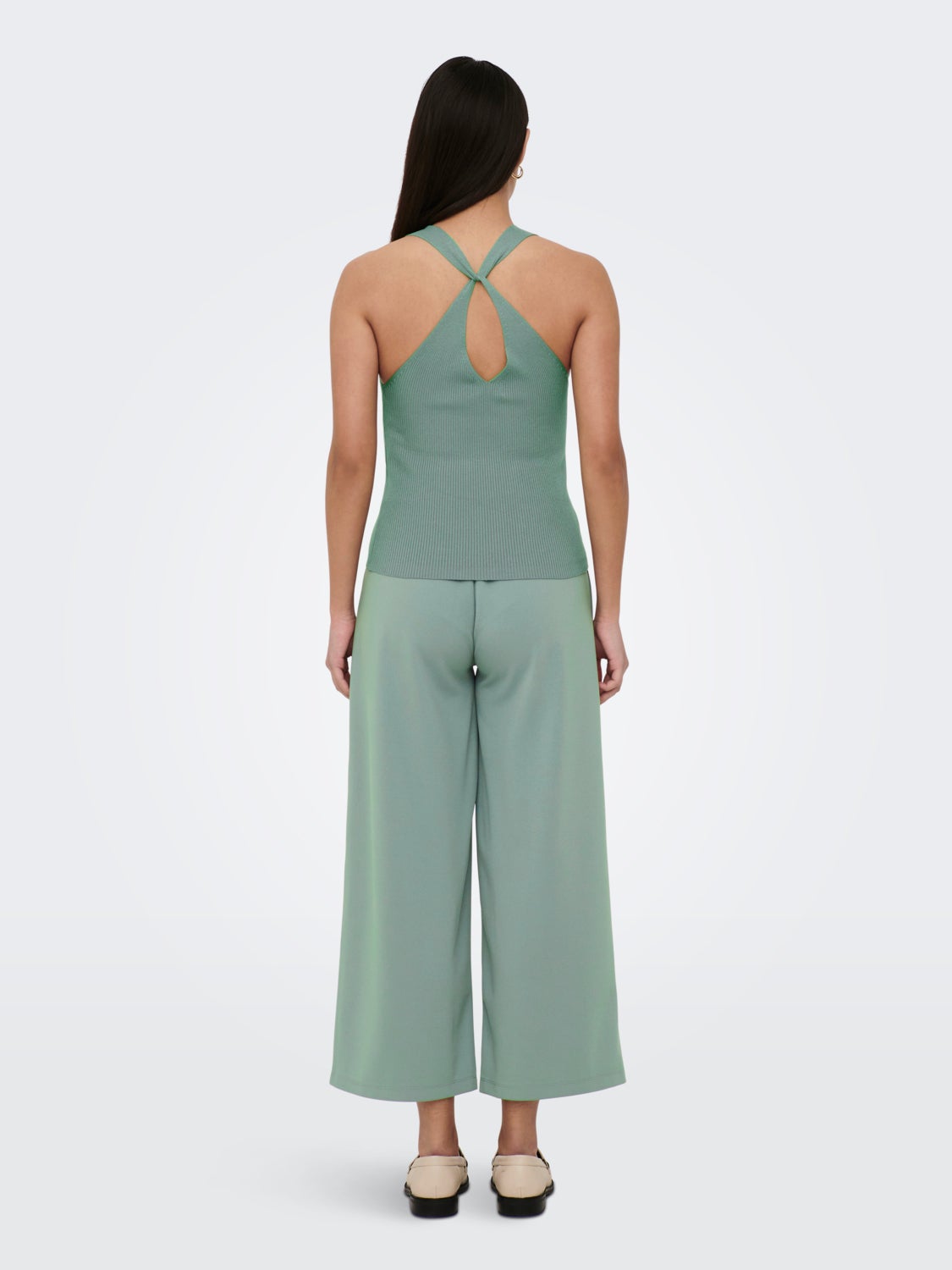 Knot detailed Knitted Top