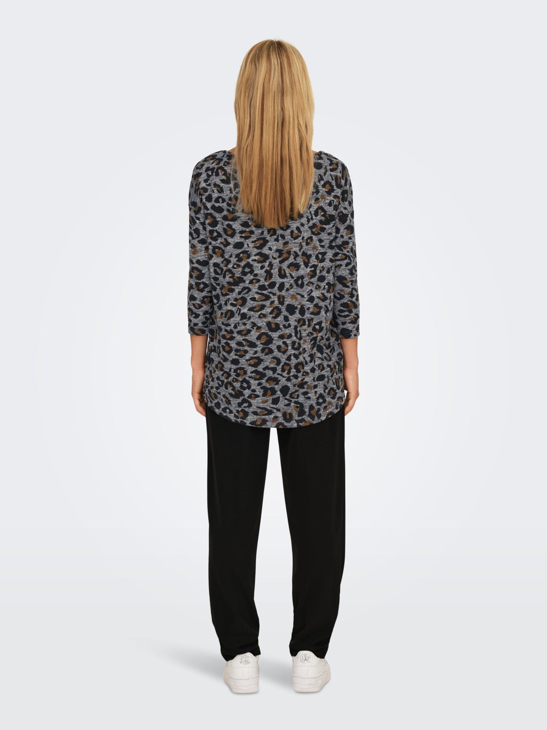 Printed 3/4 sleeved top