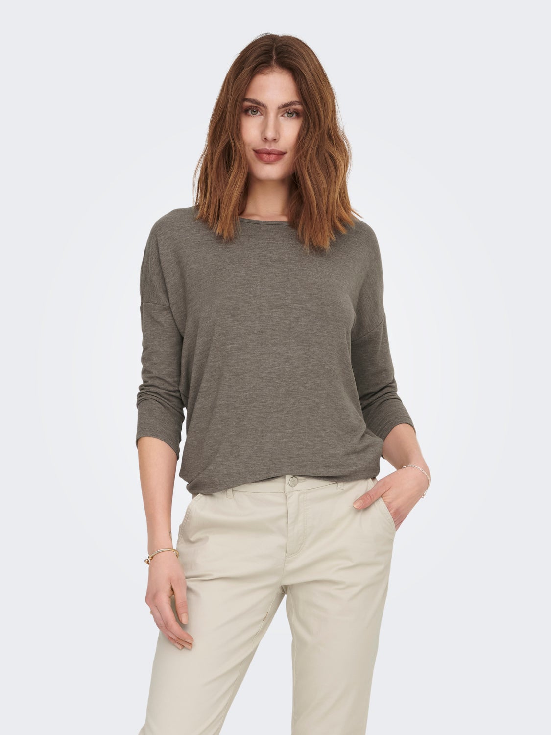 Loose fitted 3/4 sleeved top