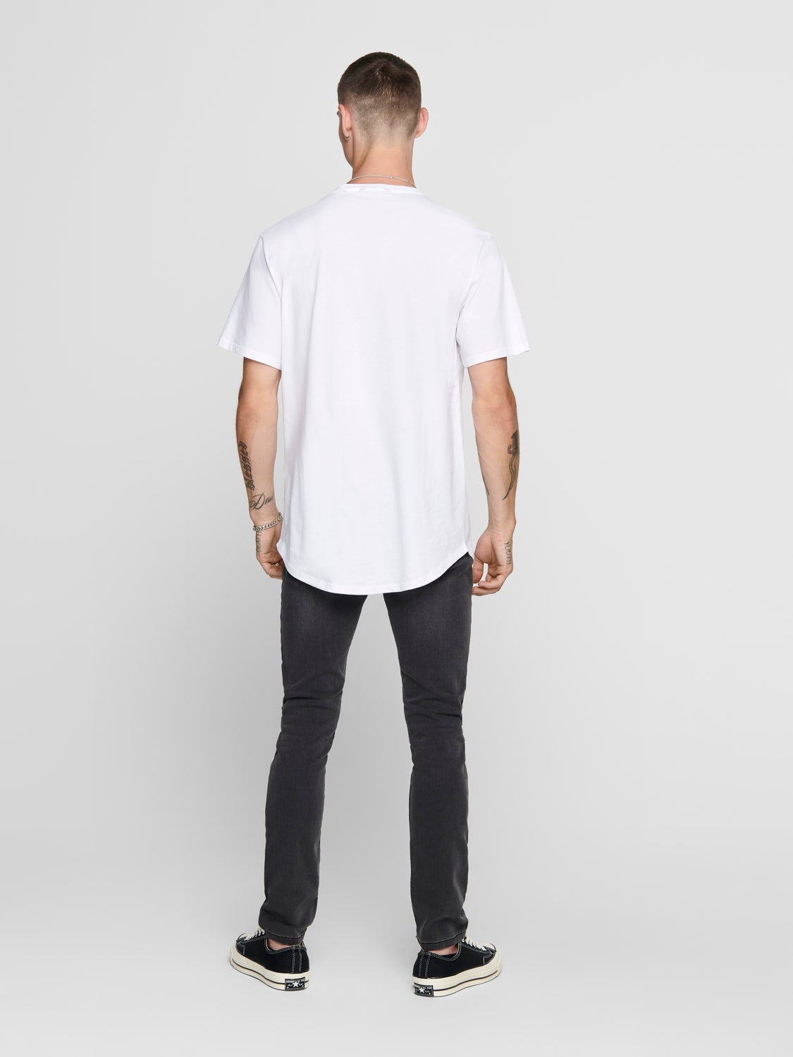 Long o-neck t-shirt
