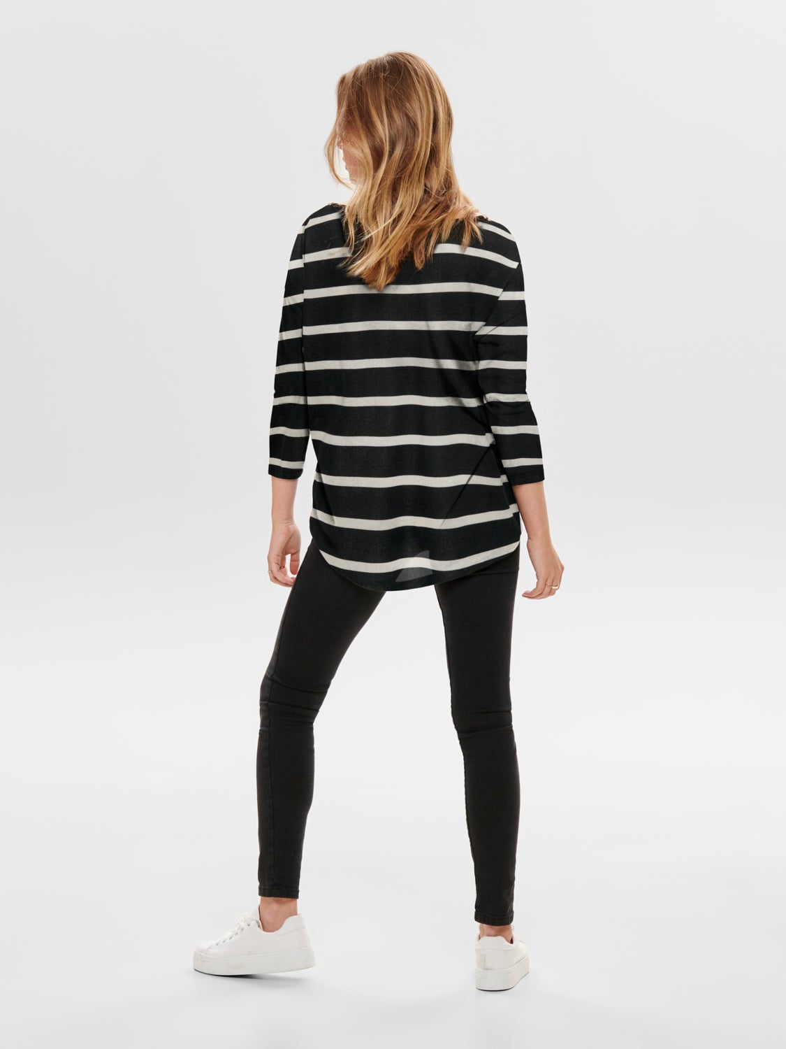 Printed 3/4 sleeved top