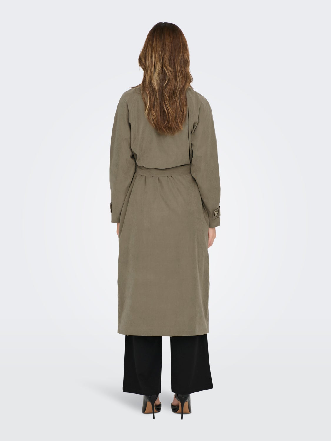 Oversized trenchcoat