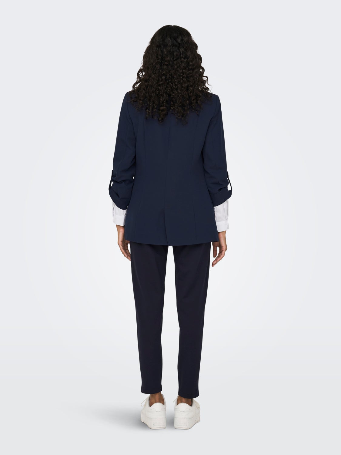 Long 3/4 sleeved blazer