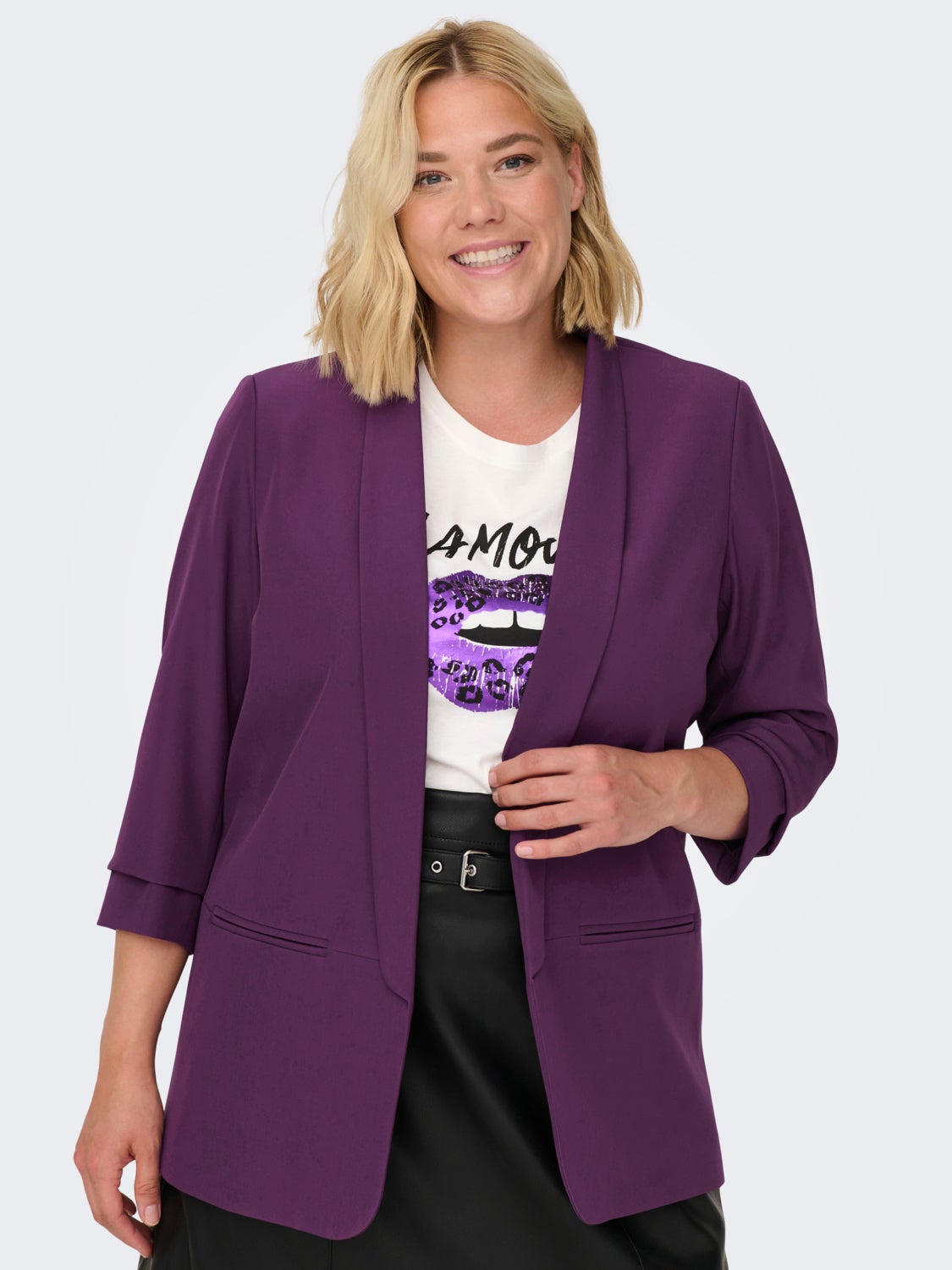 Curvy classic blazer