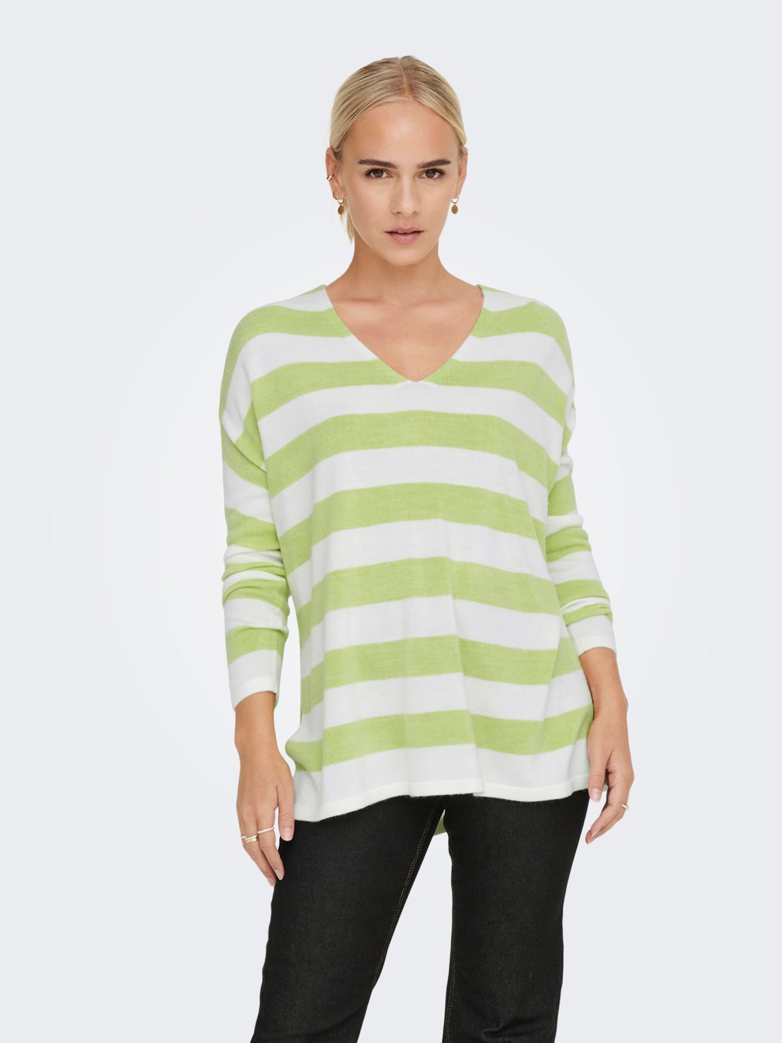 V-neck Knitted Pullover