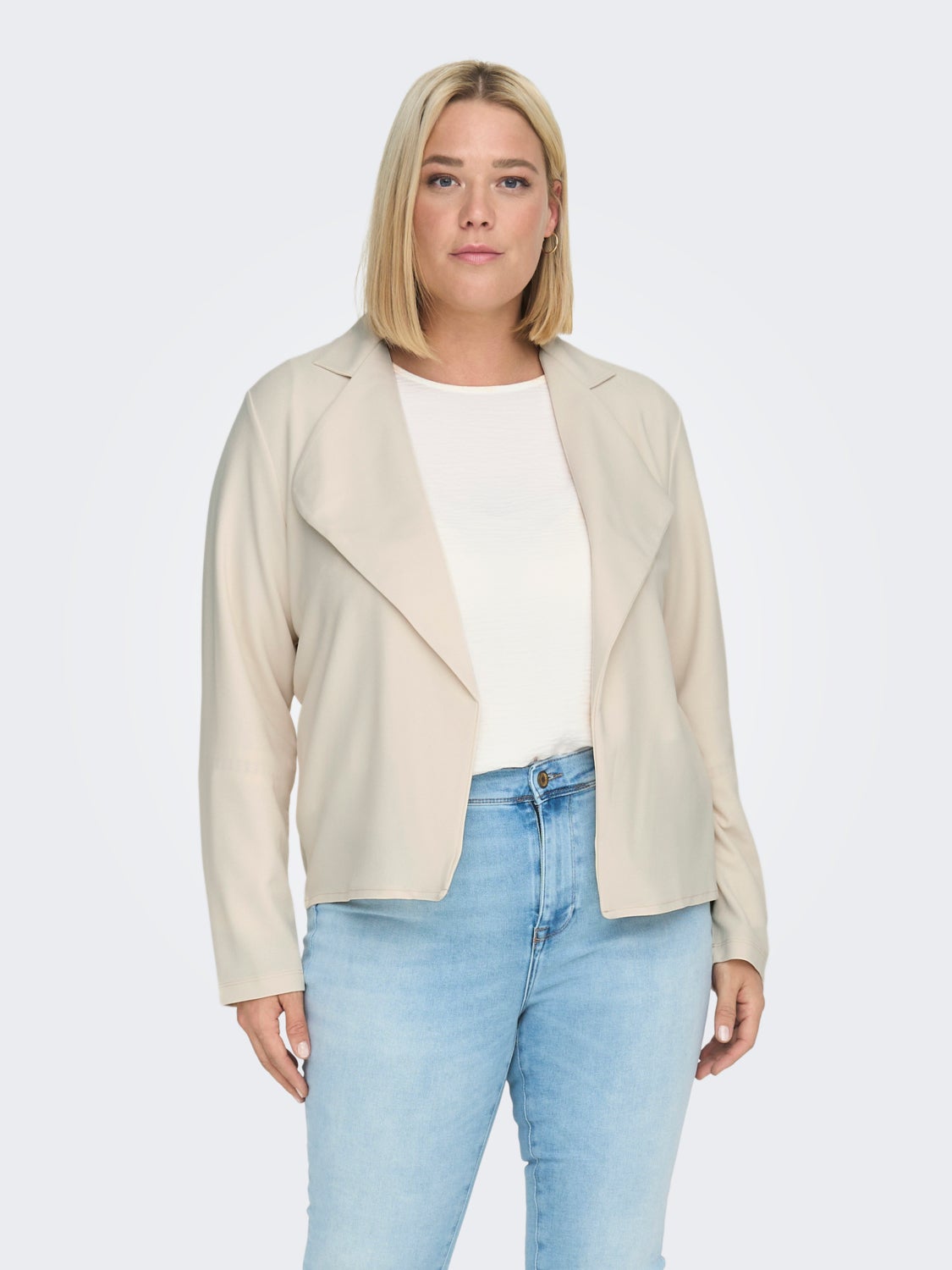 Curvy Open Blazer