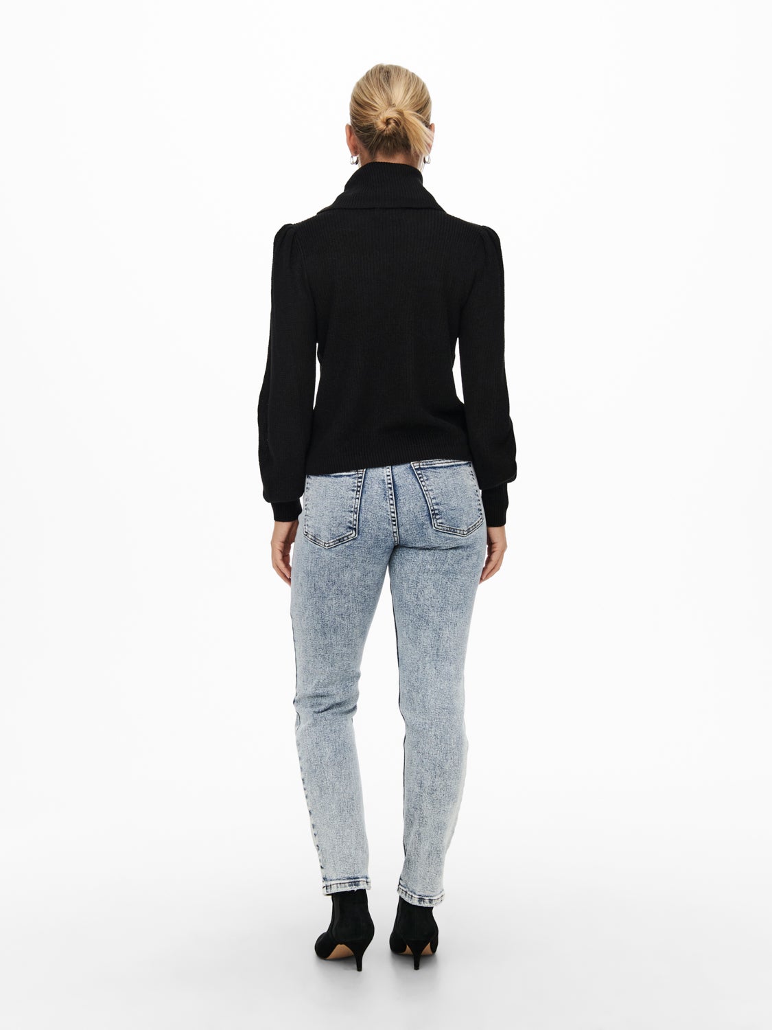 Rollneck Knitted Pullover