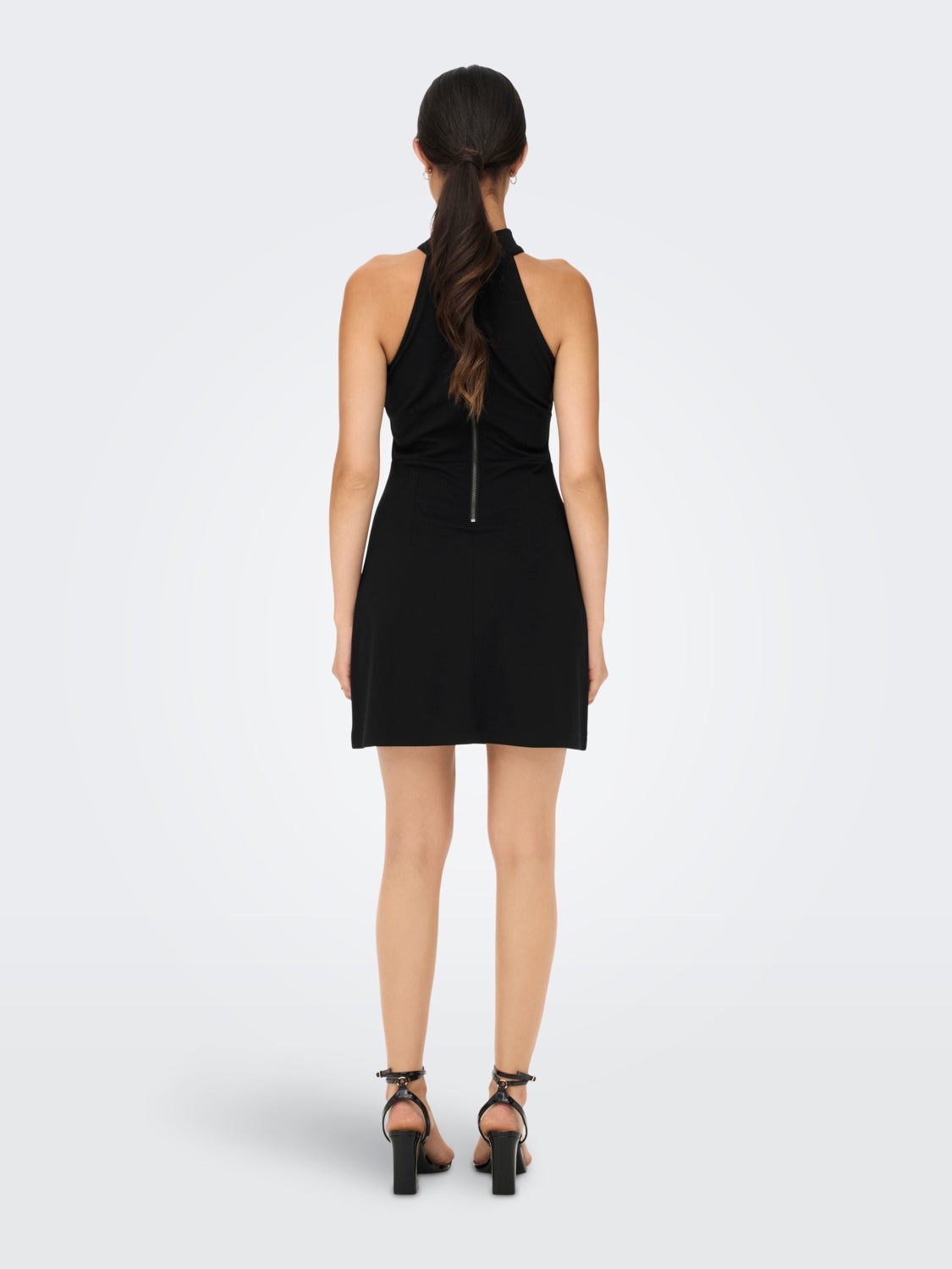 Halterneck Sleeveless dress