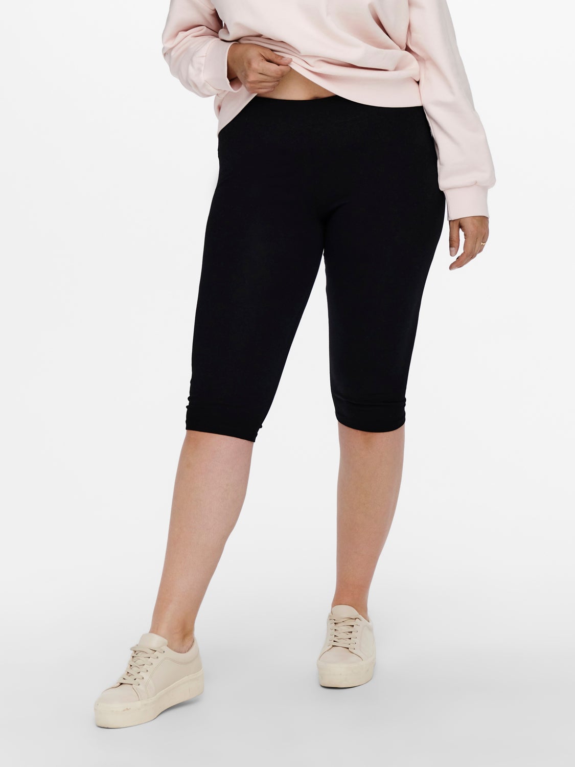 Curvy Capris