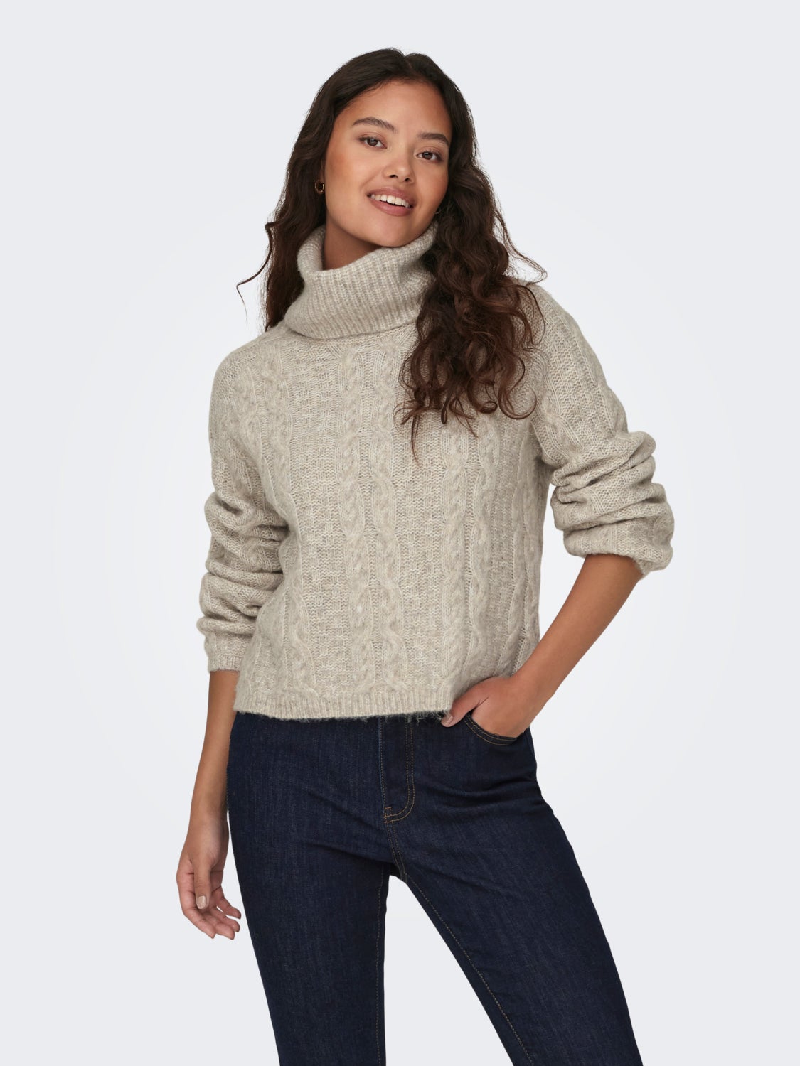 Knit sweat with high neck