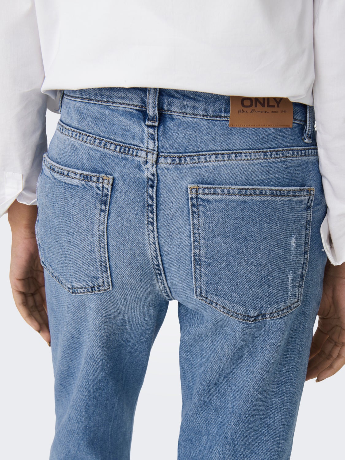 ONLEmily highwaisted destroyed Straight fit jeans