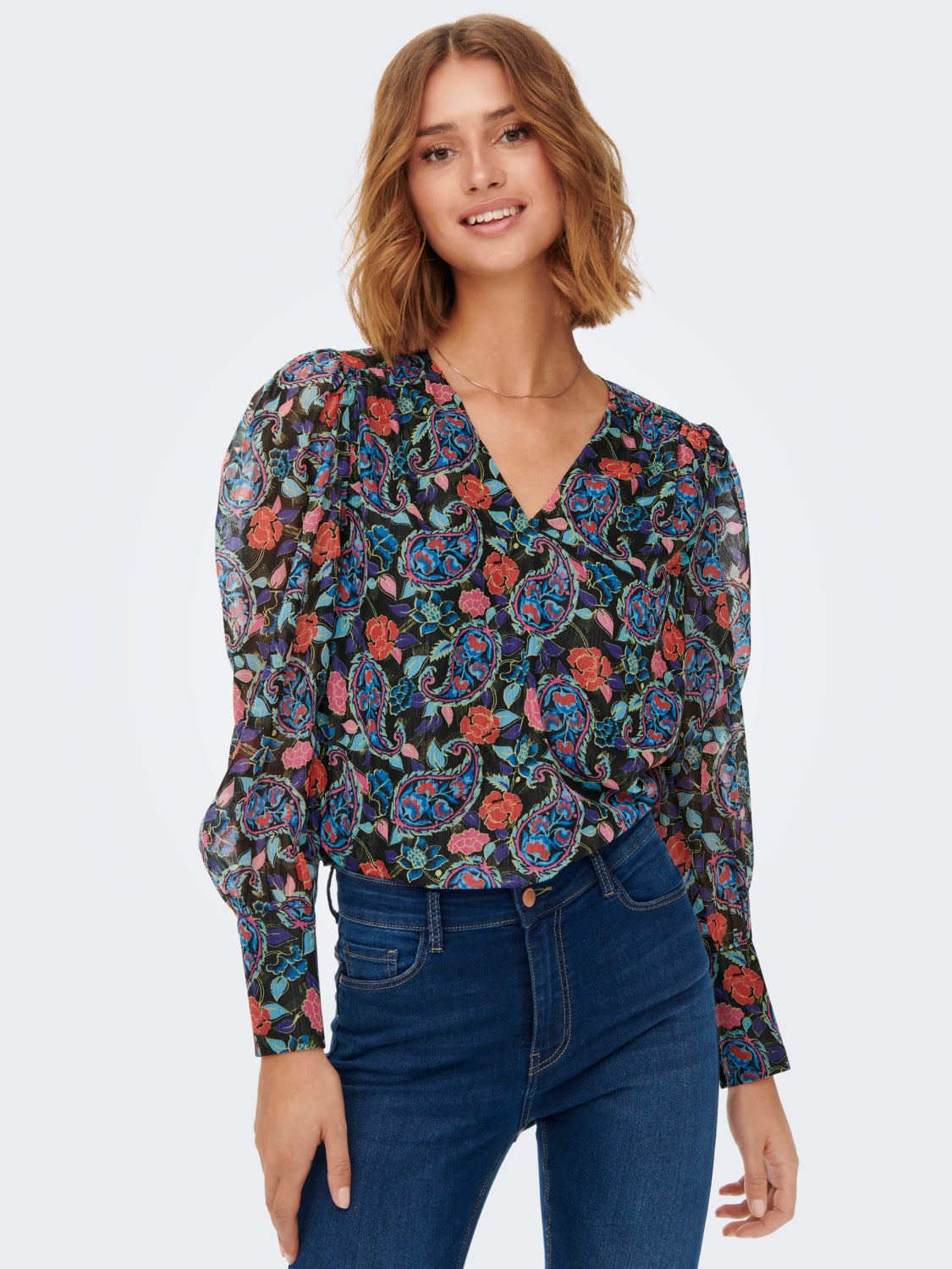 Patterned V-neck Long Sleeved Top