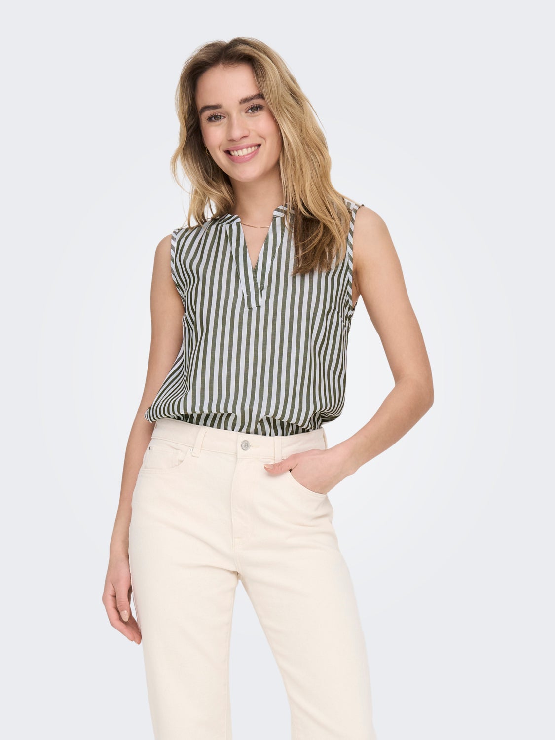 Regular Fit China Collar Top