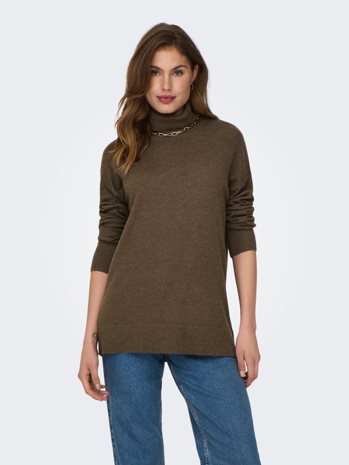 Roll neck knitted pullover